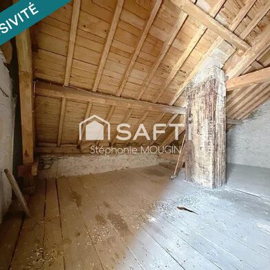 Appartement 6 pièces 140000 €