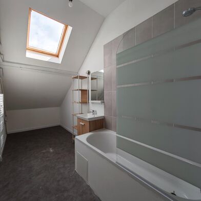 Appartement 3 pièces 850 €