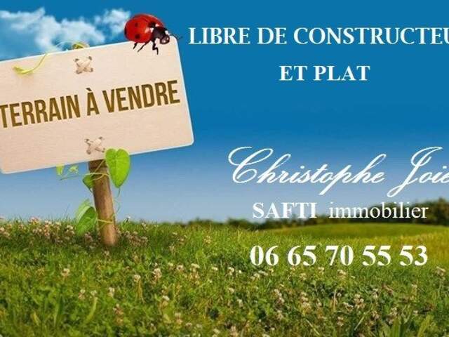 Terrain plat libre de constructeur. Emprise 60% — photo du bien
