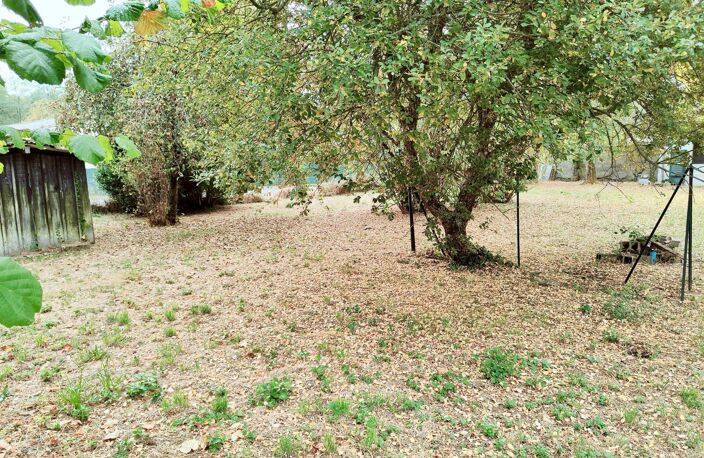Terrain plat libre de constructeur. Emprise 60% — photo 2