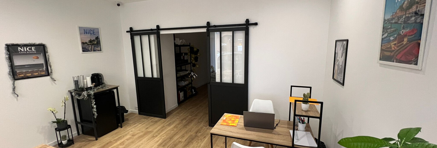 Bureau  26 m² à louer à Nice (06300)