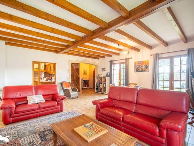 Contemporaine de 5 pièces principales — photo du bien