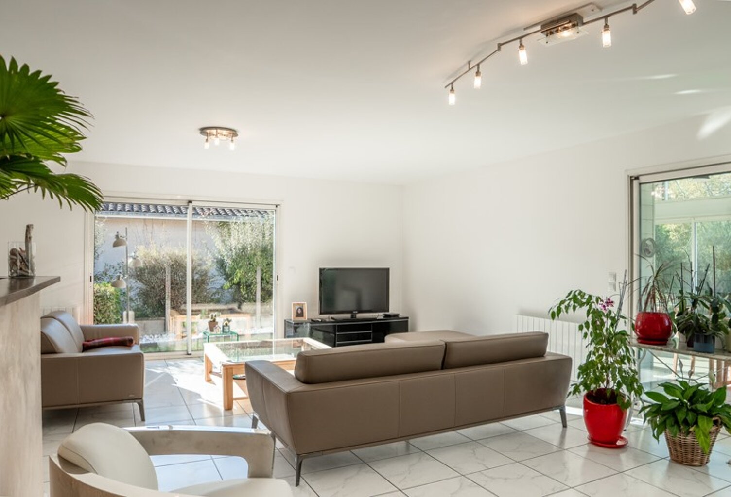 Vente maison 7 pièces 175 m² Pessac (33600) — photo 1