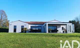 Maison 7 Pièces 229 m² à vendre à Soulignonne (17250)