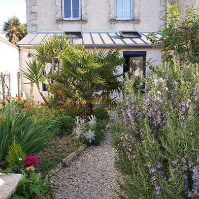 Maison 5 pièces 301815 €