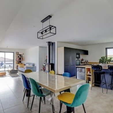 Maison 5 pièces 400000 €