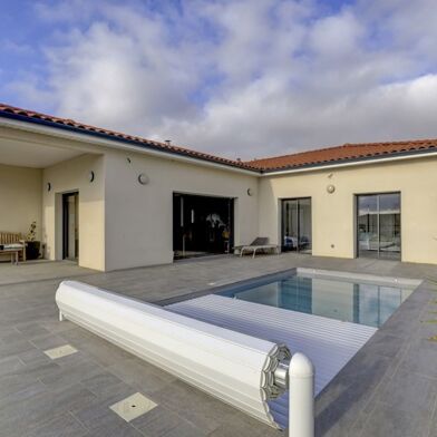 Maison 5 pièces 400000 €