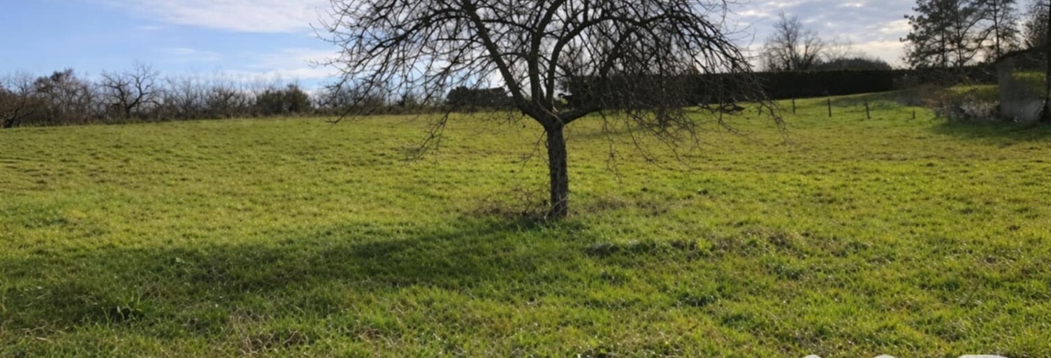 Terrain  1710 m² à vendre à Jugeals-Nazareth (19500)