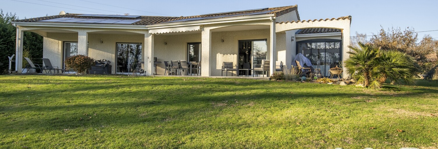 Maison 4 Pièces 147 m² à vendre à Villeneuve-de-Rivière (31800)
