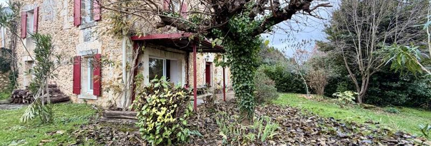 Maison 5 Pièces 156 m² à vendre à Douville (24140)