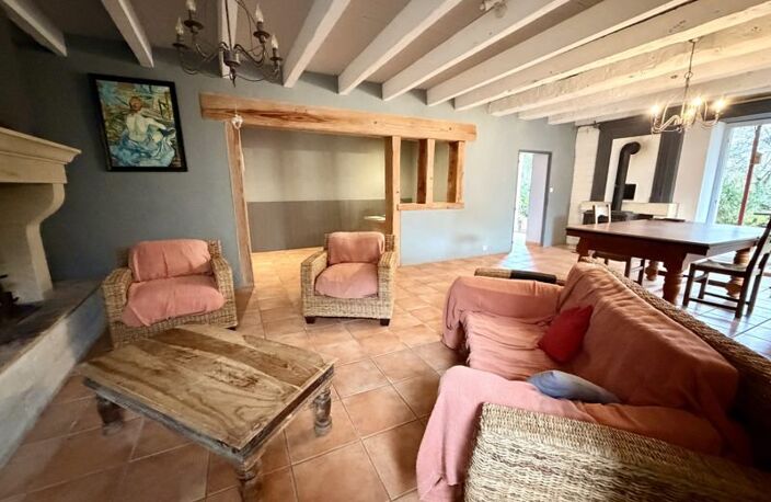 Maison en pierre de 5 pièces principales — photo 2