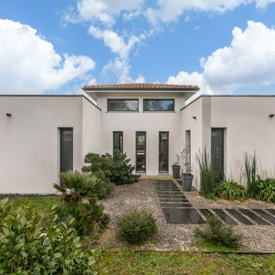 Maison 5 pièces 844723 €