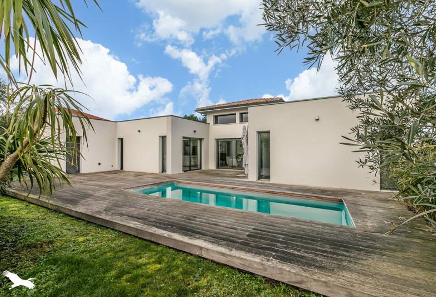 Contemporaine de 5 pièces principales — photo 1