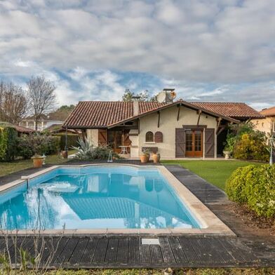 Maison 5 pièces 575850 €