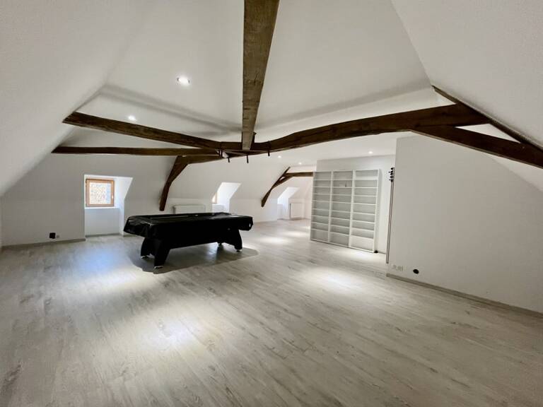 Maison 5 pièces 179 m² — photo 1