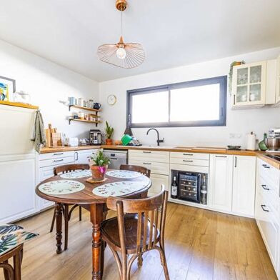 Maison 5 pièces 499200 €