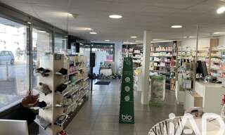 Immeuble  200 m² à vendre à Pouzauges (85700)