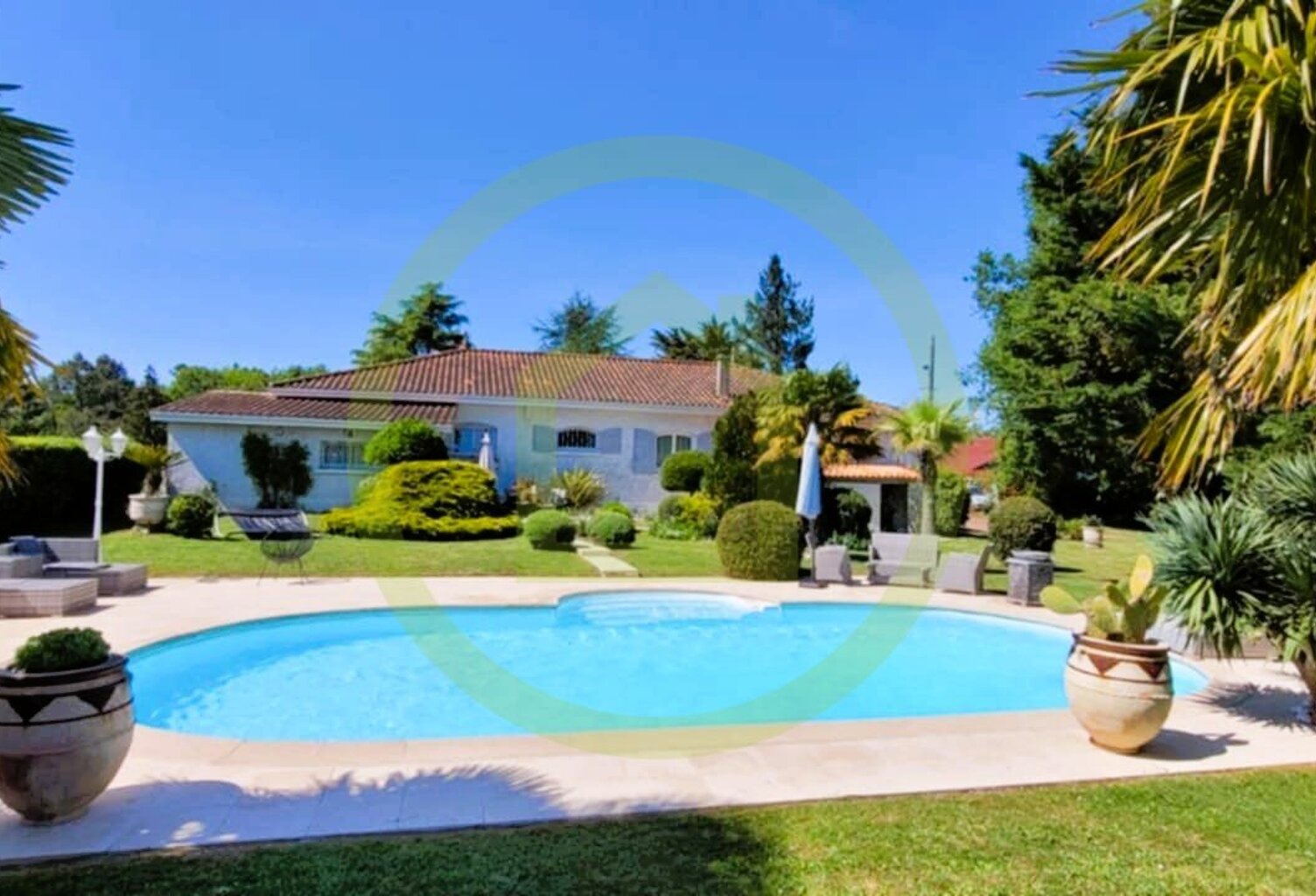 Maison — photo 1