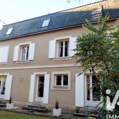 Maison 13 pièces 990000 €