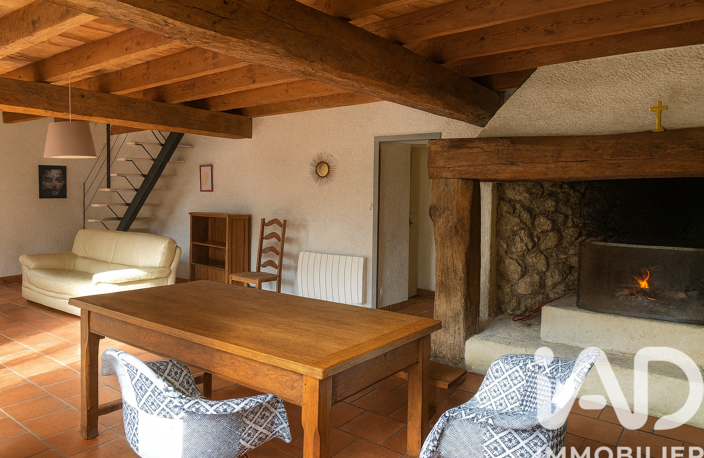 Vente Maison/villa 7 pièces — photo 2