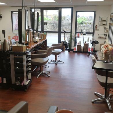 Commerce  143000 €