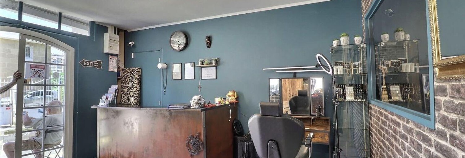 Commerce  54 m² à vendre à Aubagne (13400)