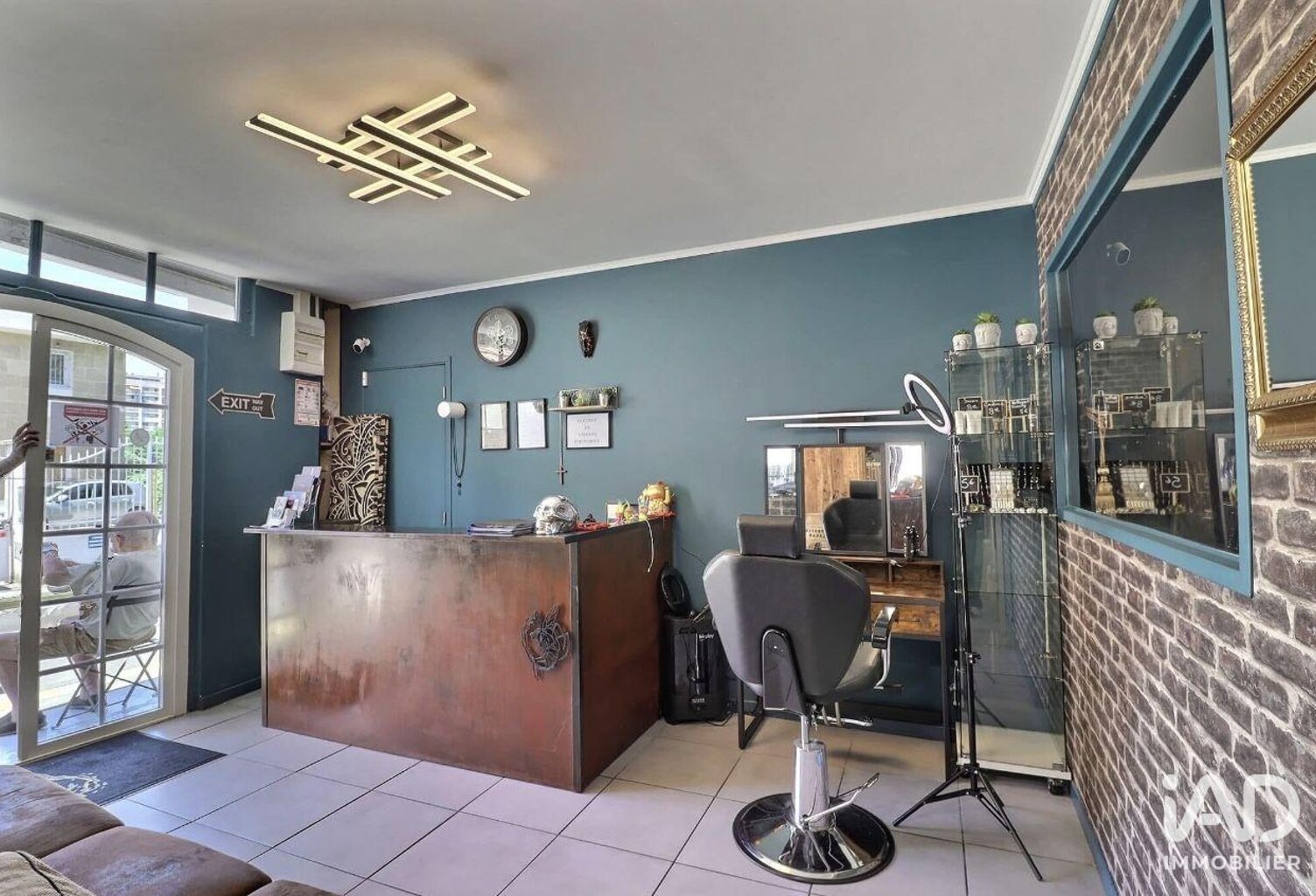 Vente Surface diverse 54 m&sup2; — photo 1