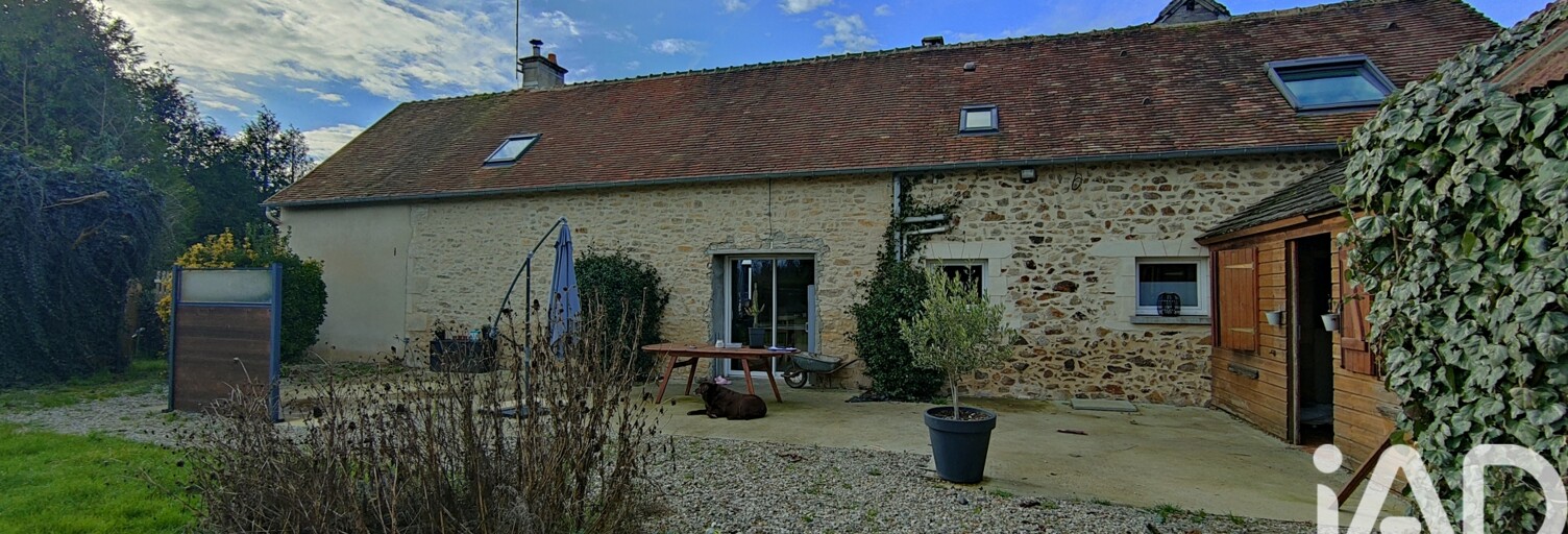 Maison 8 Pièces 186 m² à vendre à Neufchâtel-en-Saosnois (72600)