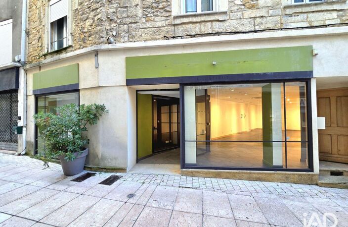 Vente Murs commerciaux 125 m&sup2; — photo 2