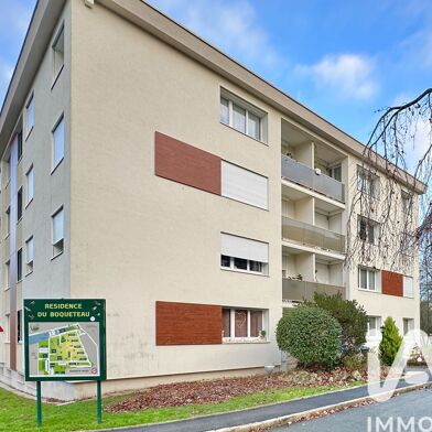 Appartement 4 pièces 204000 €