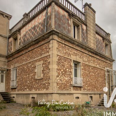 Maison 10 pièces 464000 €