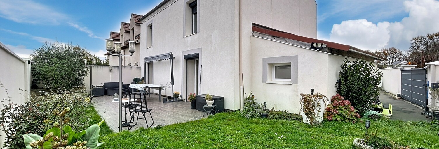 Maison 5 Pièces 117 m² à vendre à Favières (77220)