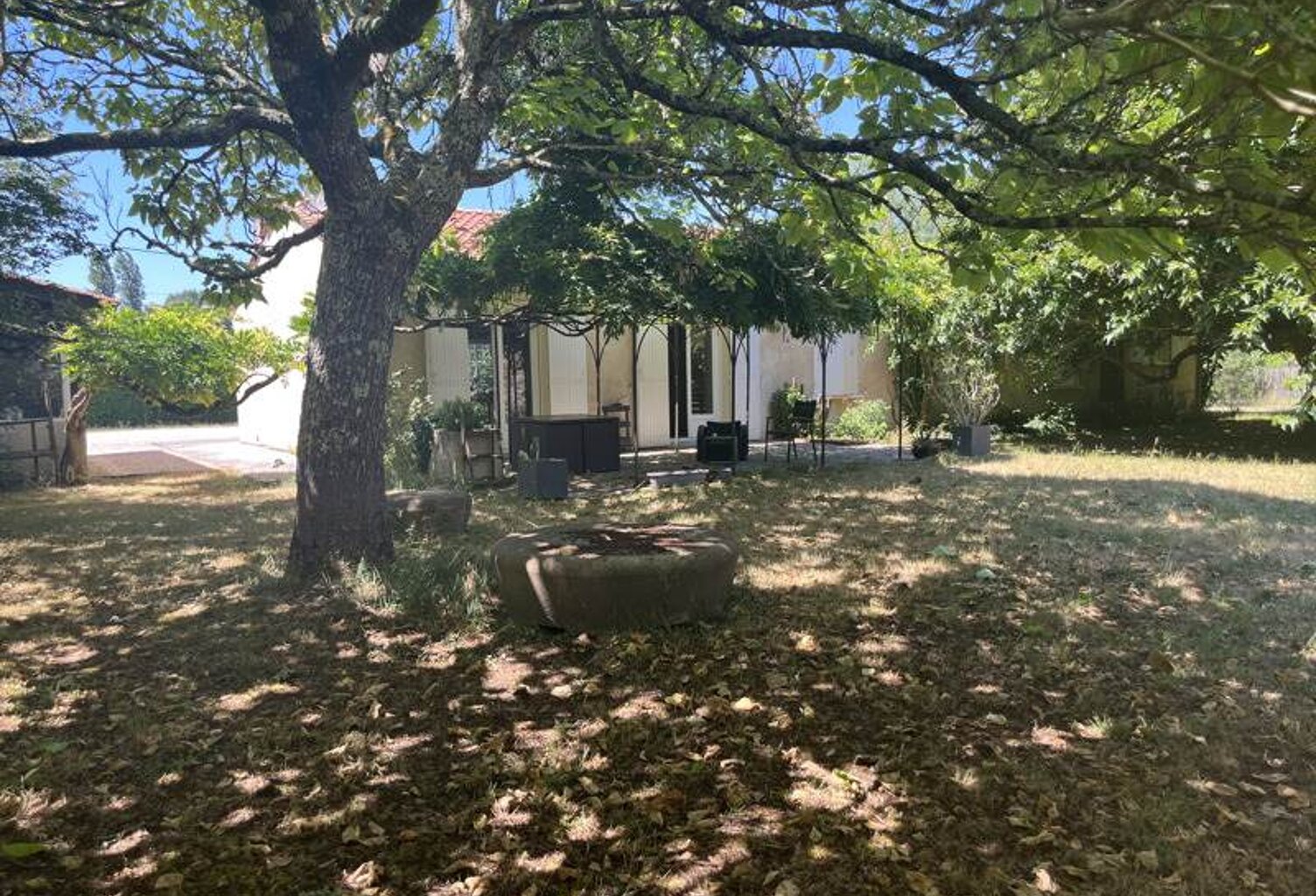Pavillon de 7 pièces principales — photo 1