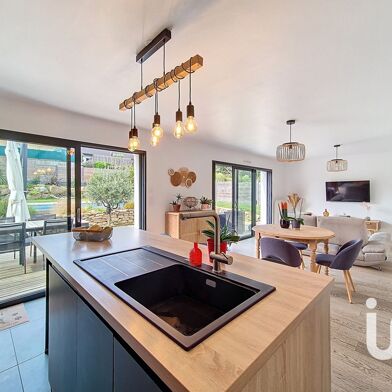 Maison 6 pièces 496900 €