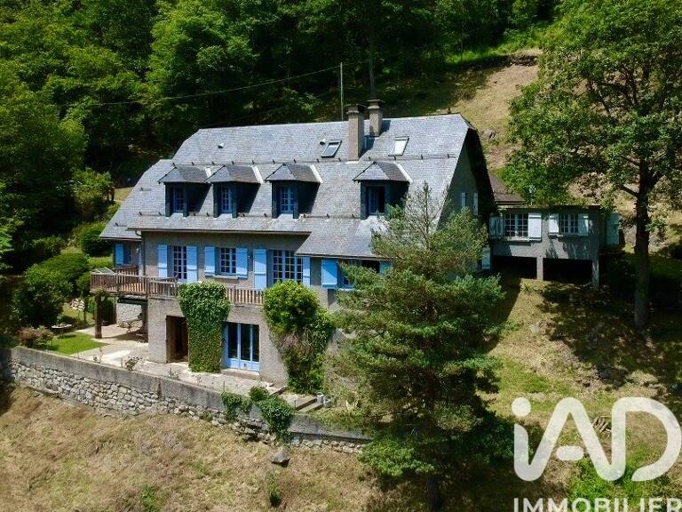 Vente Maison/villa 11 pièces — photo 1