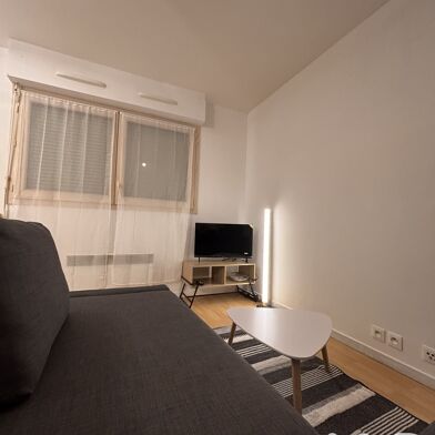Appartement 1 pièces 690 €