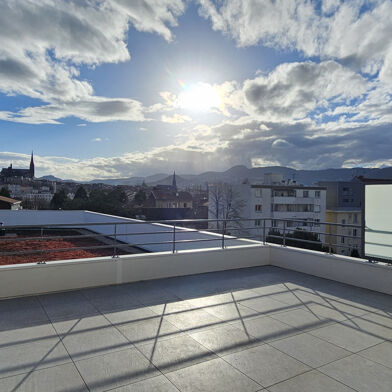 Appartement 5 pièces 551900 €