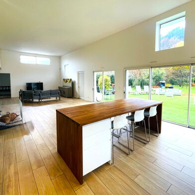 Maison 7 pièces 695000 €