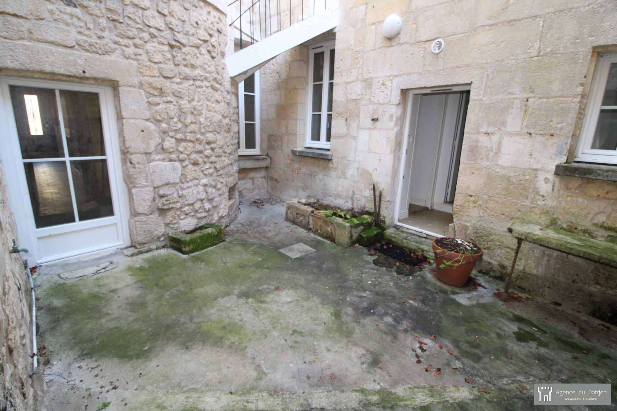 Appartement  T3 à louer Pons 17800