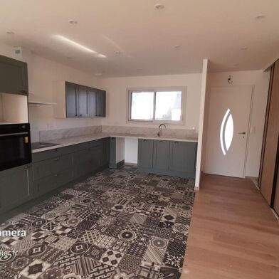 Maison 6 pièces 393300 €