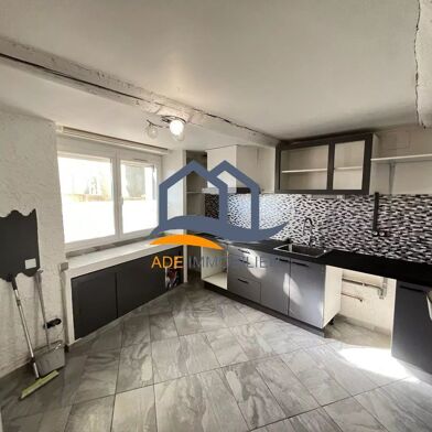 Appartement 4 pièces 230000 €