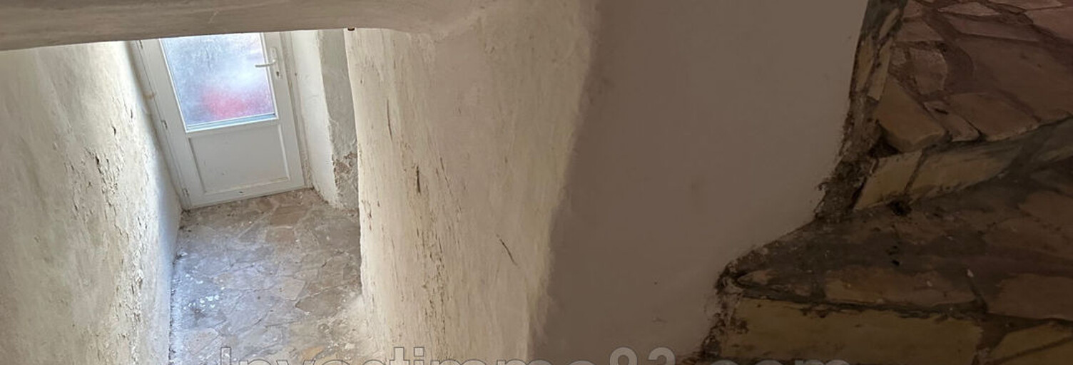 Maison  88 m² à vendre à Ampus (83111)