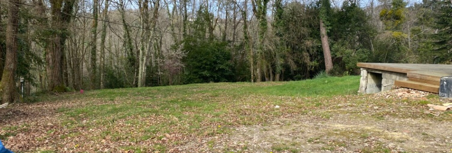 Terrain  899 m² à vendre à Saint-Sulpice-et-Cameyrac (33450)