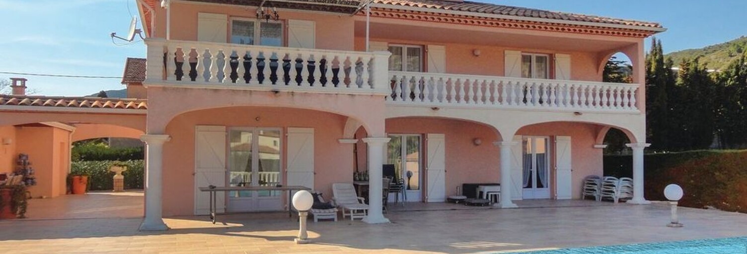 Maison 9 Pièces 256 m² à vendre à Roquebrun (34460)