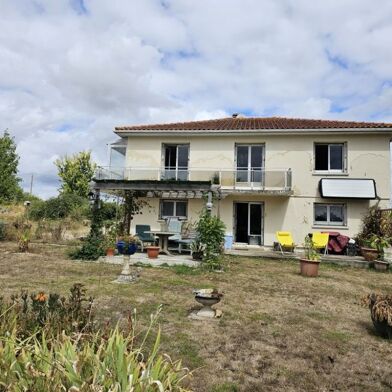 Maison 3 pièces 139780 €