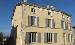 Maison 10 Pièces 495 m² à vendre à Aigre (16140)