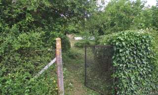 Terrain  1271 m² à vendre à Saint-Sulpice-de-Ruffec (16460)