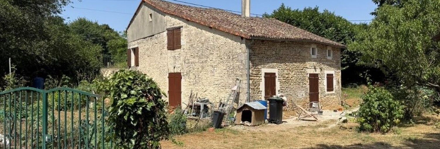 Maison 5 Pièces 103 m² à vendre à Ruffec (16700)