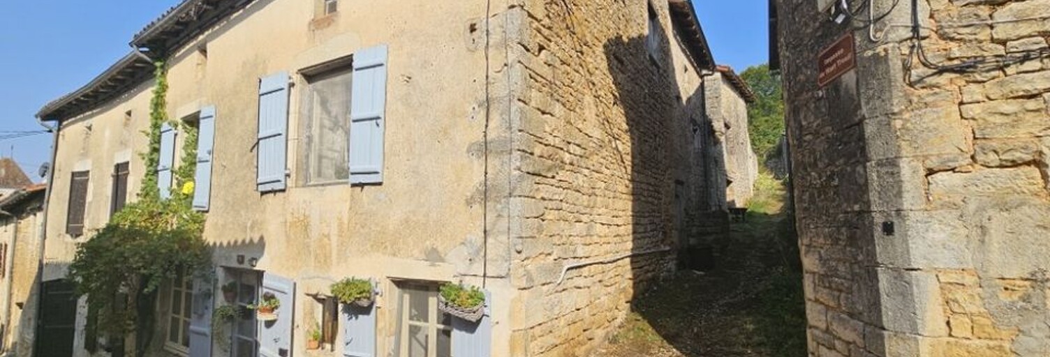 Maison 4 Pièces 108 m² à vendre à Nanteuil-en-Vallée (16700)