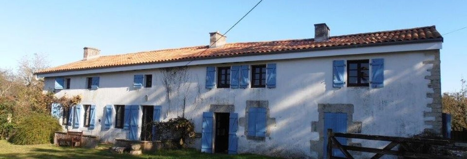 Maison 7 Pièces 180 m² à vendre à Lezay (79120)